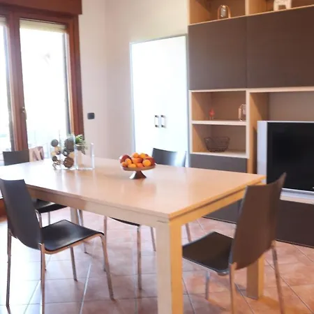Spedalino Apartment *